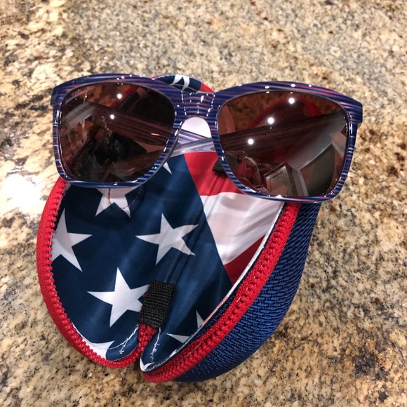 Costa Accessories - Costa sunglasses